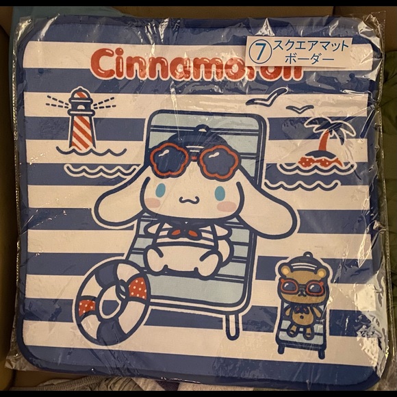 Sanrio - Cinnamaroll- Hello Kitty - carpet/mat.  Brand New.  For bathroom/other - Picture 1 of 5